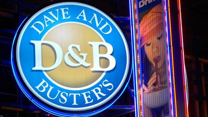 Is play stock a buy after a dave and busters earnings beat